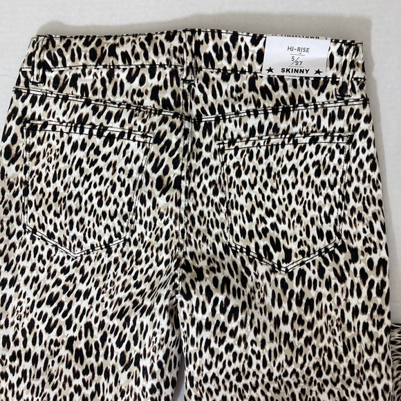 NEW! Animal Pattern HI-RISE Skinny Pants - Tinseltown Leopard Print Skinny Jeans - Picture 6 of 9